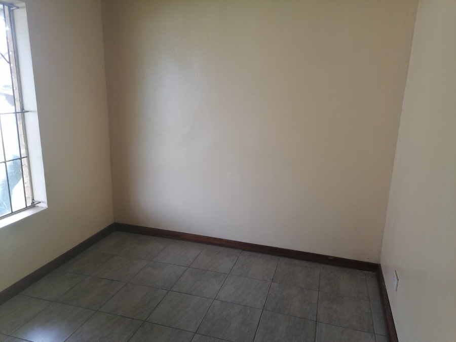 3 Bedroom Property for Sale in Grasslands Free State